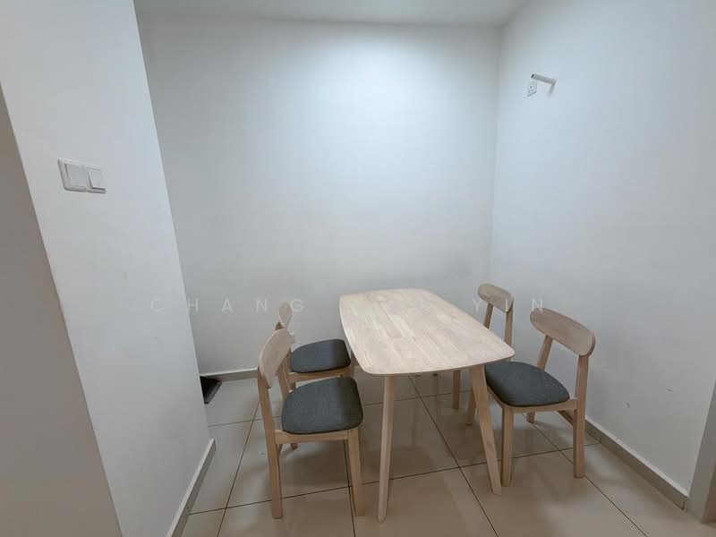 Service Residence for Rent at Midas @ Seri Alam - Chang Kai Yin - Dining Room - PropertyGuru.com.my