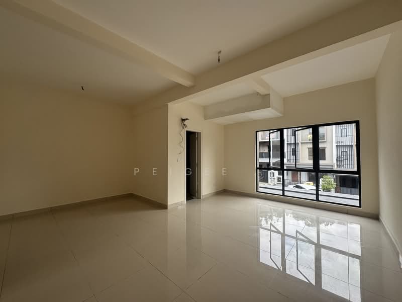 2.5-storey Terraced House for Sale in Taman Melawati (Ulu Kelang) - PeiGee . - Living Room - PropertyGuru.com.my
