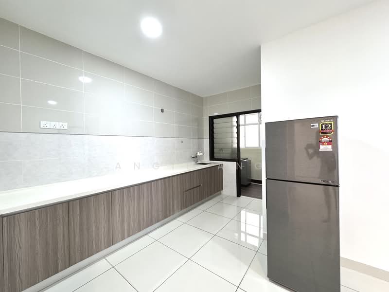 Paraiso Residence @ The Earth untuk Untuk Disewa - RM 2,600 /bulan, Apr 2026 - Kitchen - PropertyGuru.com.my