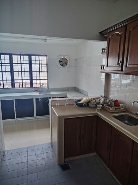 2-storey Terraced House for Rent in BANDAR PUCHONG JAYA (Puchong) - Raymond Khong - Kitchen - PropertyGuru.com.my