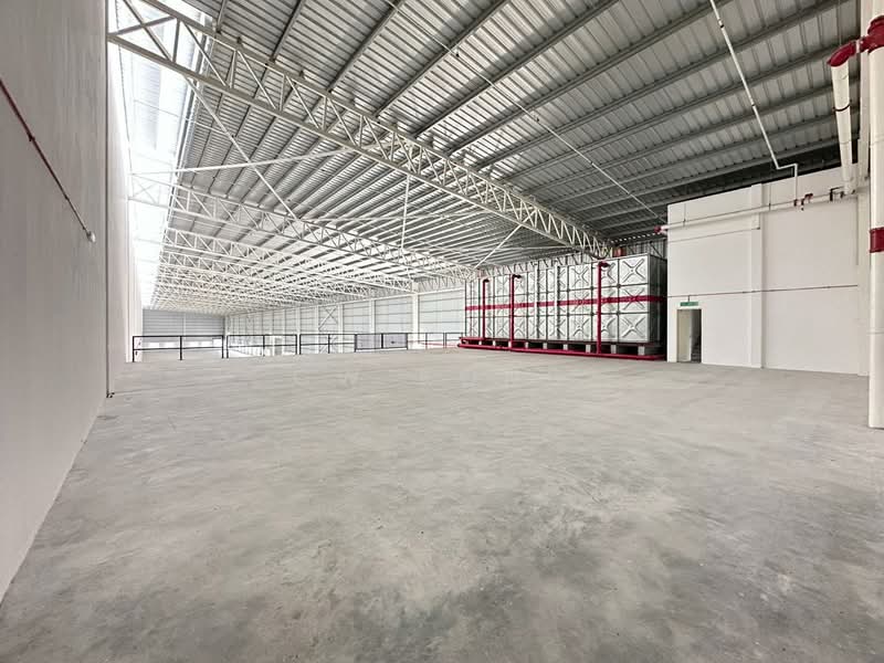 Warehouse for Sale in Kampung Bukit Changgang (Tanjong Duabelas) - CW Kong - Interior - PropertyGuru.com.my