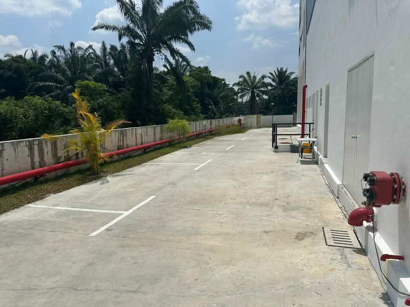 Warehouse for Sale in Kampung Bukit Changgang (Tanjong Duabelas) - CW Kong - Exterior - PropertyGuru.com.my