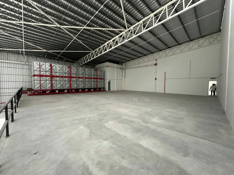 Warehouse for Sale in Kampung Bukit Changgang (Tanjong Duabelas) - CW Kong - Interior - PropertyGuru.com.my