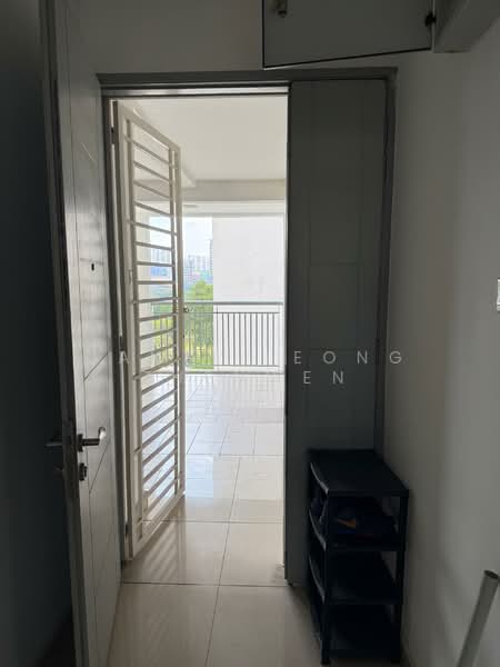 Suasana Lumayan untuk Untuk Disewa - RM 1,800 /bulan, Mac 2026 - Entrance - PropertyGuru.com.my
