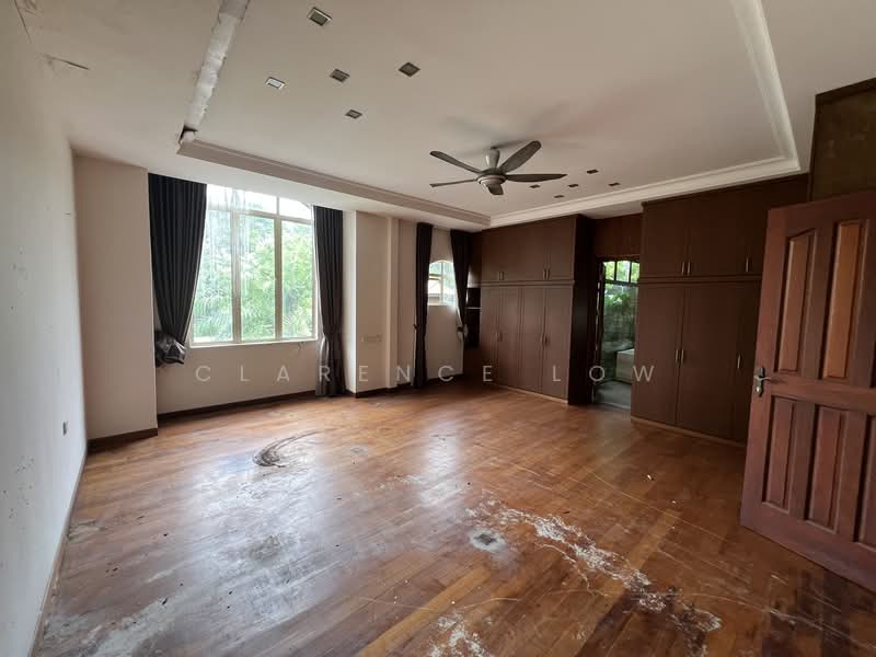 Bungalow for Sale in Leisure Farm (Gelang Patah) - Clarence Low - Bedroom - PropertyGuru.com.my