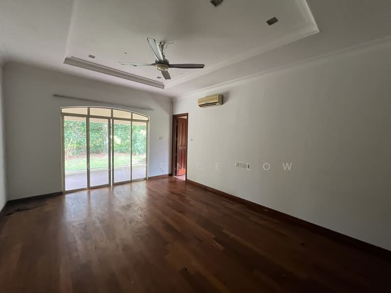 Bungalow for Sale in Leisure Farm (Gelang Patah) - Clarence Low - Living Room - PropertyGuru.com.my