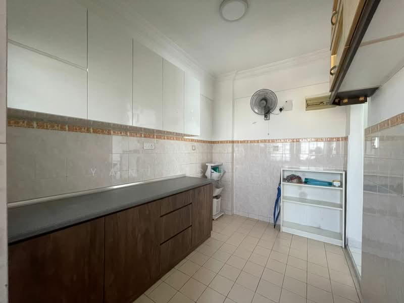 Suria Kipark Damansara untuk Untuk Dijual - RM 350,000, Mac 2026 - Kitchen - PropertyGuru.com.my