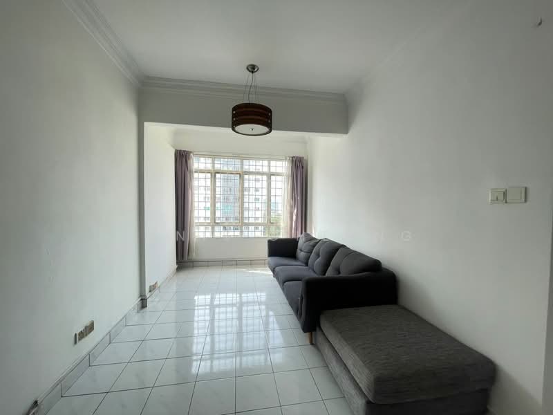 Suria Kipark Damansara untuk Untuk Dijual - RM 350,000, Mac 2026 - Living Room - PropertyGuru.com.my