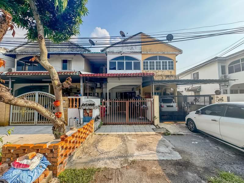 2-storey Terraced House for Sale in Taman Selayang Jaya (Selayang) - Noraini Dahan - Exterior - PropertyGuru.com.my