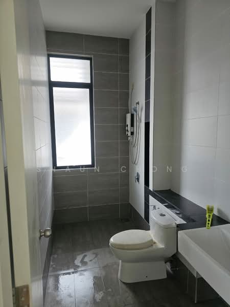 Cluster House for Rent in Eco Majestic (Semenyih) - Shaun Chong - Bathroom - PropertyGuru.com.my