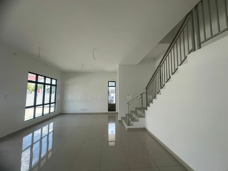 Taman Mount Austin untuk Untuk Dijual - RM 1,380,000, Mac 2026 - Living Room - PropertyGuru.com.my