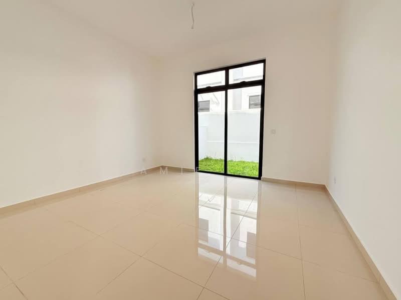 2-storey Terraced House for Sale in Eco Botanic 2 (Iskandar Puteri (Nusajaya)) - Jamie Lee - Living Room - PropertyGuru.com.my