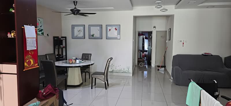Pine Residence untuk Untuk Dijual - RM 700,000, Mac 2026 - Living Room - PropertyGuru.com.my