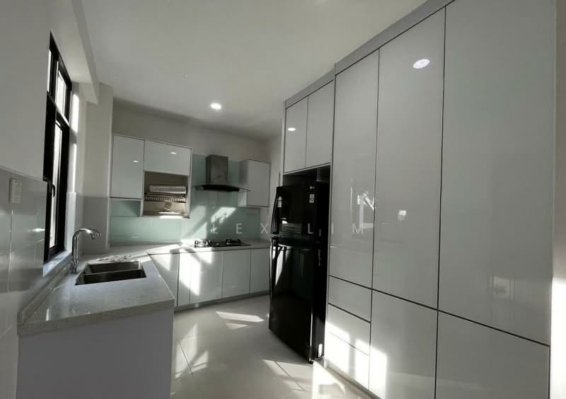 Moonlight Bay untuk Untuk Disewa - RM 8,500 /bulan, Apr 2026 - Kitchen - PropertyGuru.com.my