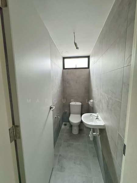 Shop for Rent in Taman Pelangi (Johor Bahru) - Marcus Loh - Bathroom - PropertyGuru.com.my