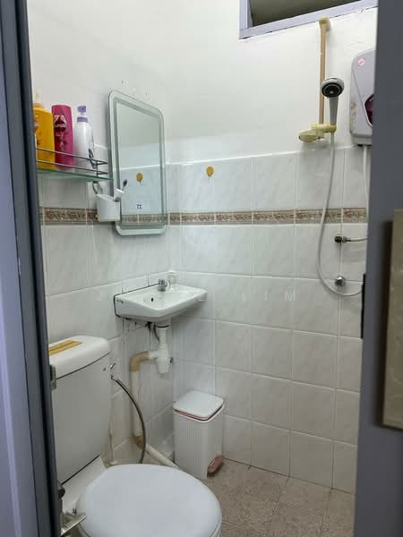 Kingfisher Series untuk Untuk Disewa - RM 1,500 /bulan, Mac 2026 - Bathroom - PropertyGuru.com.my