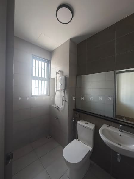 2-storey Terraced House for Sale in Elmina (Shah Alam) - Freeze Khong - Bathroom - PropertyGuru.com.my