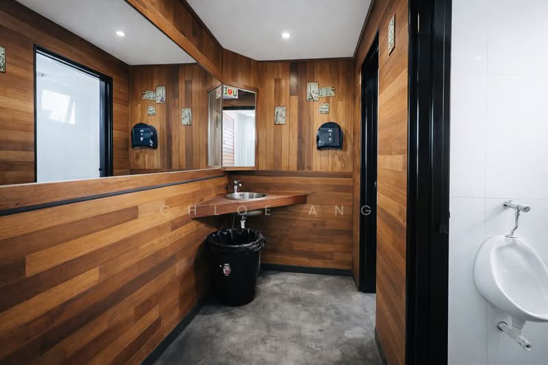 Shop / Office for Rent in Jelutong (Penang) - Chloe Ang - Bathroom - PropertyGuru.com.my