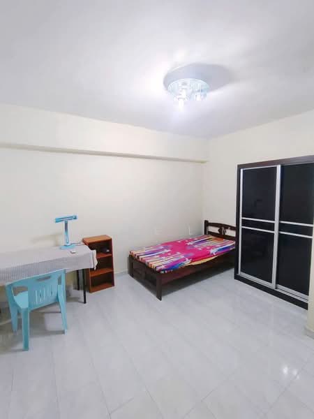 Taman Pekaka untuk Untuk Disewa - RM 1,300 /bulan, Mac 2026 - Bedroom - PropertyGuru.com.my