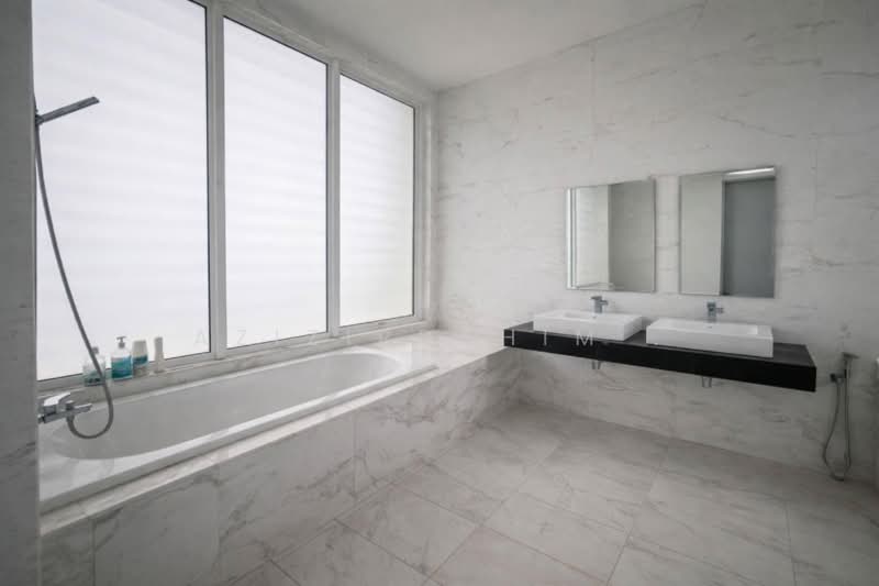 Jacaranda @ Garden Residence Cyberjaya untuk Untuk Disewa - RM 16,000 /bulan, Mac 2026 - Bathroom - PropertyGuru.com.my