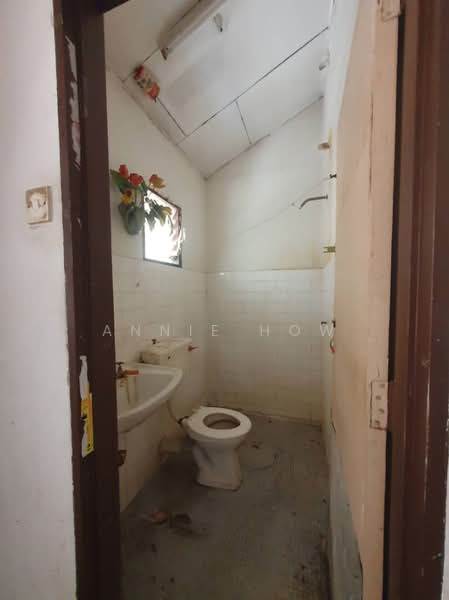 Desa Setapak untuk Untuk Dijual - RM 380,000, Mac 2026 - Bathroom - PropertyGuru.com.my