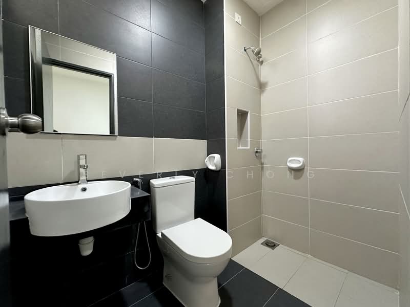 Service Residence for Sale at Vida Heights - Beverly Chong - Bathroom - PropertyGuru.com.my