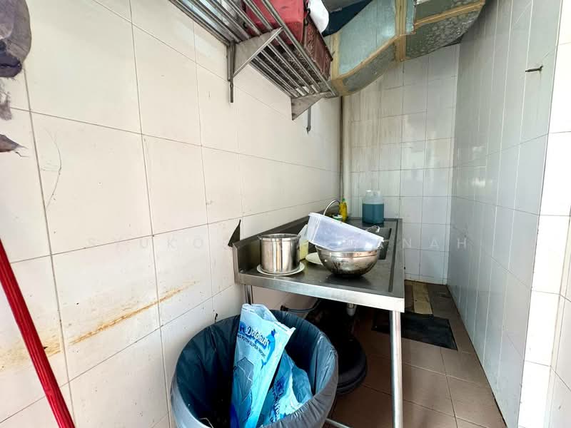 Kedai untuk Disewa di Shah Alam (Selangor) - Syukor Hartanah - Kitchen - PropertyGuru.com.my