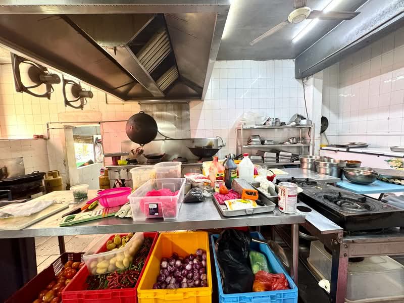 Kedai untuk Disewa di Shah Alam (Selangor) - Syukor Hartanah - Kitchen - PropertyGuru.com.my