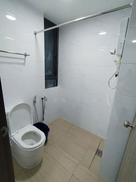 Service Residence for Rent at Country Garden Central Park - John Lim - Bathroom - PropertyGuru.com.my