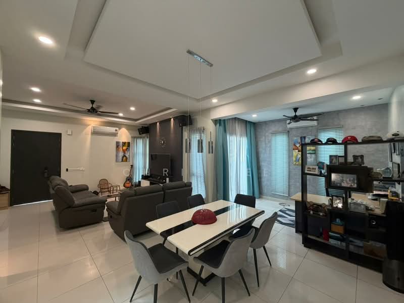Semi-Detached House for Rent in Telok Panglima Garang (Selangor) - Chris Lee - Living Room - PropertyGuru.com.my