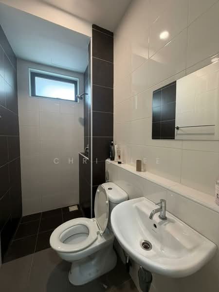 Semi-Detached House for Rent in Telok Panglima Garang (Selangor) - Chris Lee - Bathroom - PropertyGuru.com.my