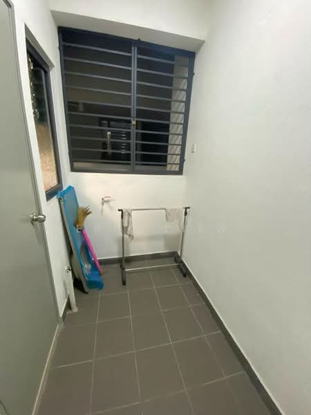 Silk Sky untuk Untuk Disewa - RM 1,600 /bulan, Apr 2026 - Balcony - PropertyGuru.com.my