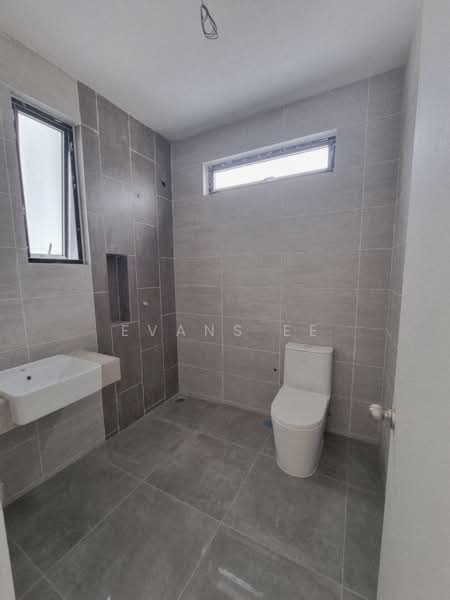 Laelia 4 Bayuemas untuk Untuk Dijual - RM 810,350, Apr 2026 - Bathroom - PropertyGuru.com.my