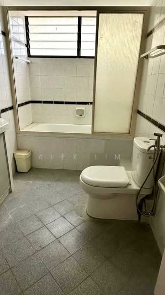 Condominium for Rent at Twin Towers - Alex Lim - Bathroom - PropertyGuru.com.my