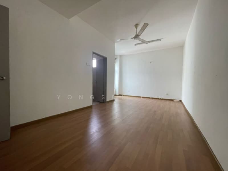 Canary Garden untuk Untuk Dijual - RM 900,000, Apr 2026 - Living Room - PropertyGuru.com.my
