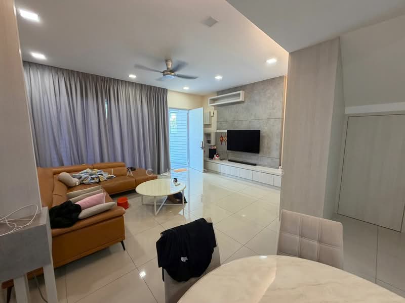 Acacia Park 4B untuk Untuk Dijual - RM 580,000, Mac 2026 - Living Room - PropertyGuru.com.my