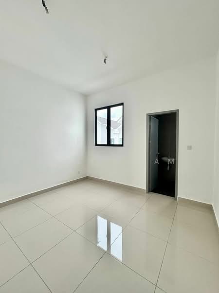 2-storey Terraced House for Sale in Johor Bahru (Johor) - Kelly Chiam - Bedroom - PropertyGuru.com.my