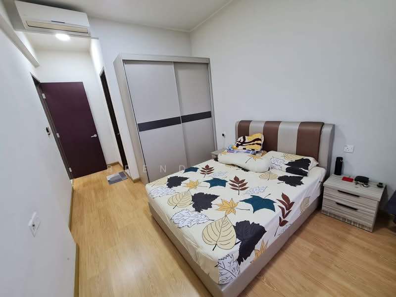 Condominium for Rent at Amberside @ Country Garden Danga Bay - Brendy Hoo - Bedroom - PropertyGuru.com.my