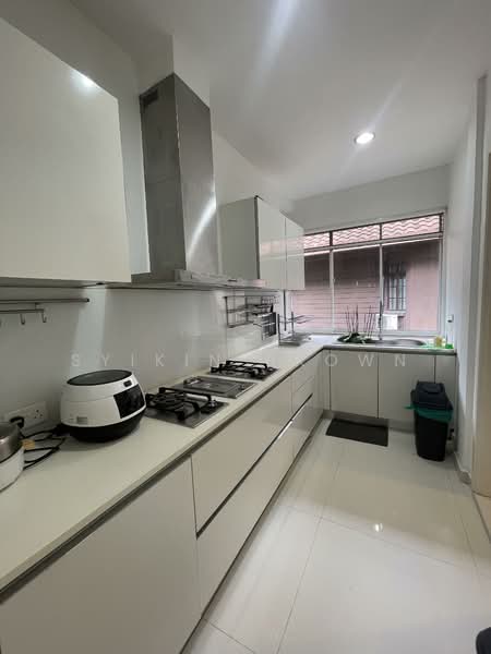 Condominium for Sale at Kampung Warisan - Syikin Brown - Kitchen - PropertyGuru.com.my
