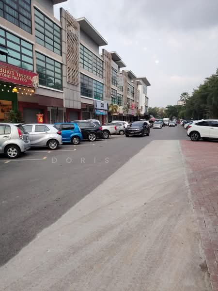 Shop / Office for Rent in Seri Kembangan (Selangor) - Doris Tan - Exterior - PropertyGuru.com.my
