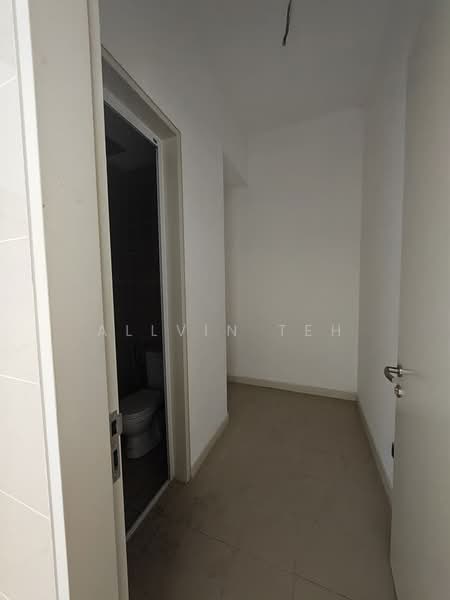 Service Residence for Rent at The Park 2 - Allvin Teh - Corridor - PropertyGuru.com.my