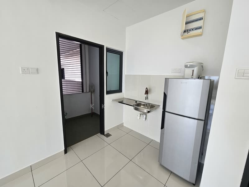Servis Apartment untuk Dijual di Kiara Plaza - KK HEW - Kitchen - PropertyGuru.com.my