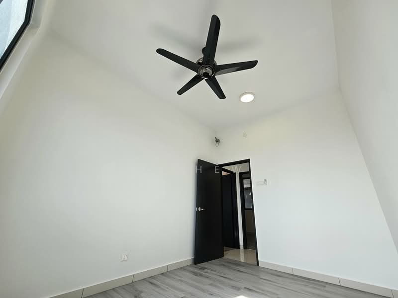 Servis Apartment untuk Dijual di Kiara Plaza - KK HEW - Interior - PropertyGuru.com.my