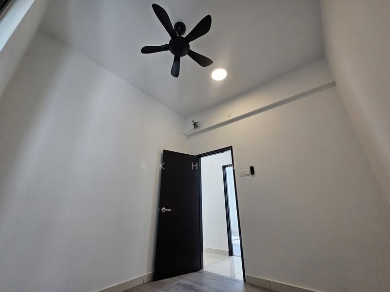 Servis Apartment untuk Dijual di Kiara Plaza - KK HEW - Interior - PropertyGuru.com.my