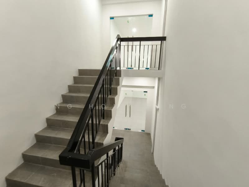 Shop / Office for Rent in Puchong (Selangor) - Ng Hon Keong - Corridor - PropertyGuru.com.my