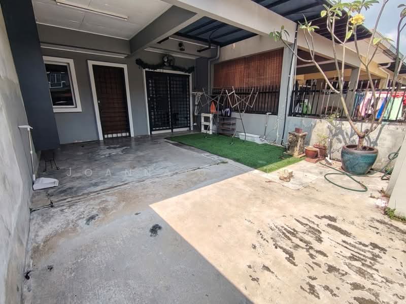 2-storey Terraced House for Rent in Shah Alam (Selangor) - Joanna G. Pinto - Exterior - PropertyGuru.com.my
