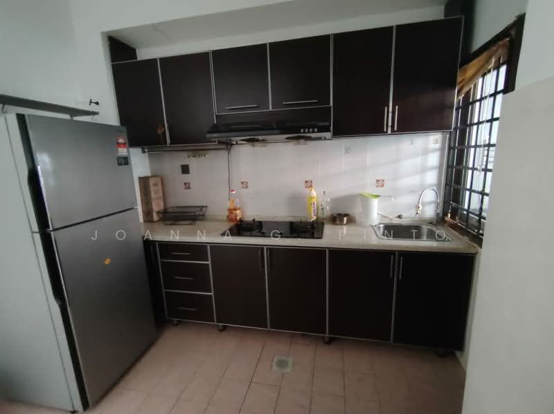 2-storey Terraced House for Rent in Shah Alam (Selangor) - Joanna G. Pinto - Kitchen - PropertyGuru.com.my