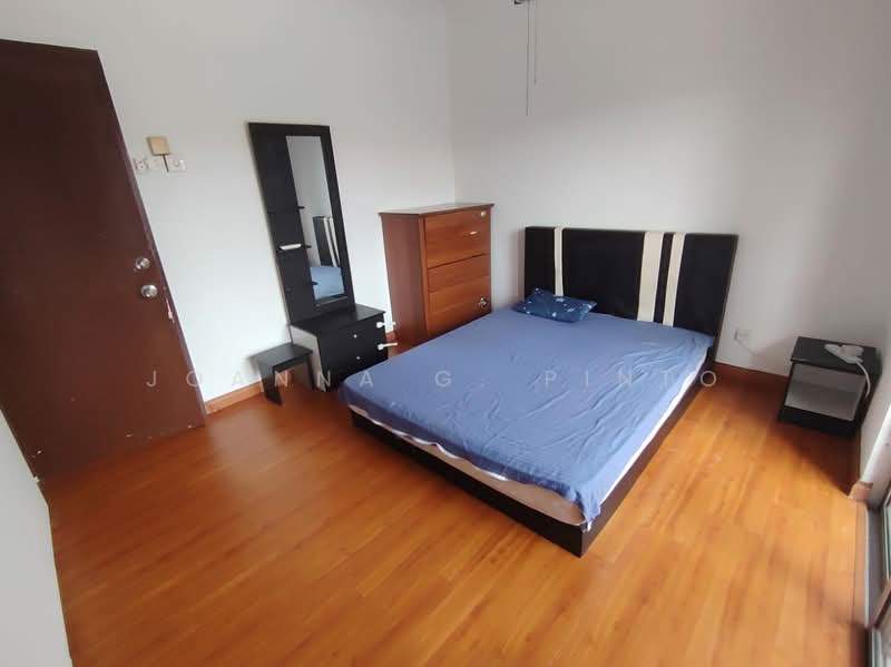 2-storey Terraced House for Rent in Shah Alam (Selangor) - Joanna G. Pinto - Master Bedroom - PropertyGuru.com.my