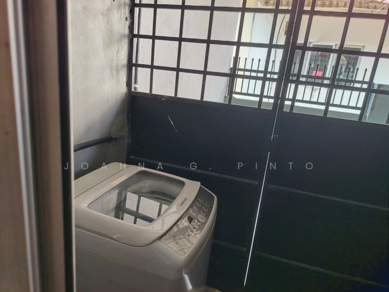 2-storey Terraced House for Rent in Shah Alam (Selangor) - Joanna G. Pinto - Laundry Area - PropertyGuru.com.my