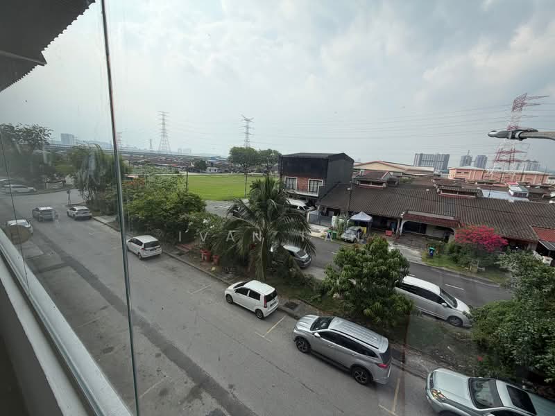 Shop for Rent in Taman Sri Serdang (Seri Kembangan) - Ivan Tan - PropertyGuru.com.my
